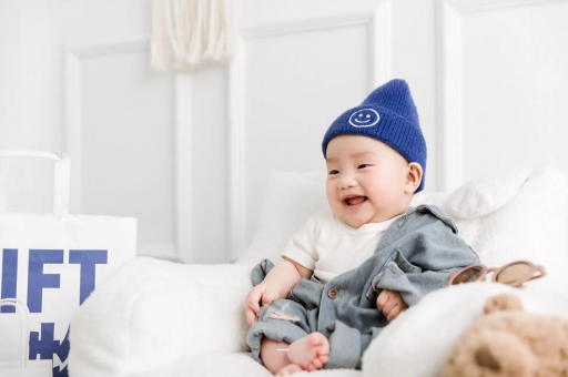 昆明宝宝吃啥吐啥怎么回事